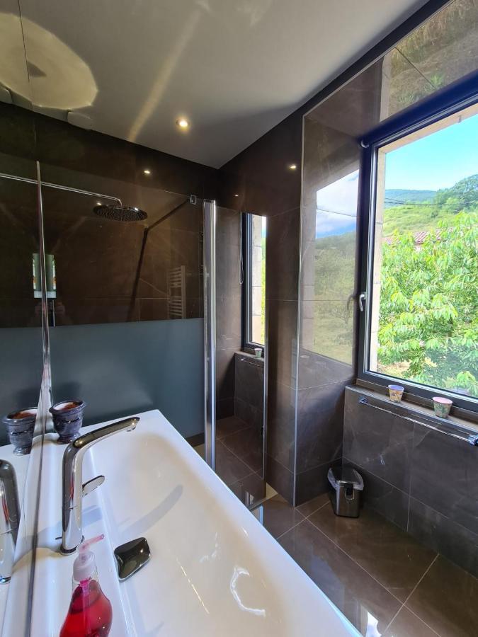 Le Mas Rolland, Piscine Chauffee & Spa - Millau - Gorges Du Tarn Compeyre المظهر الخارجي الصورة