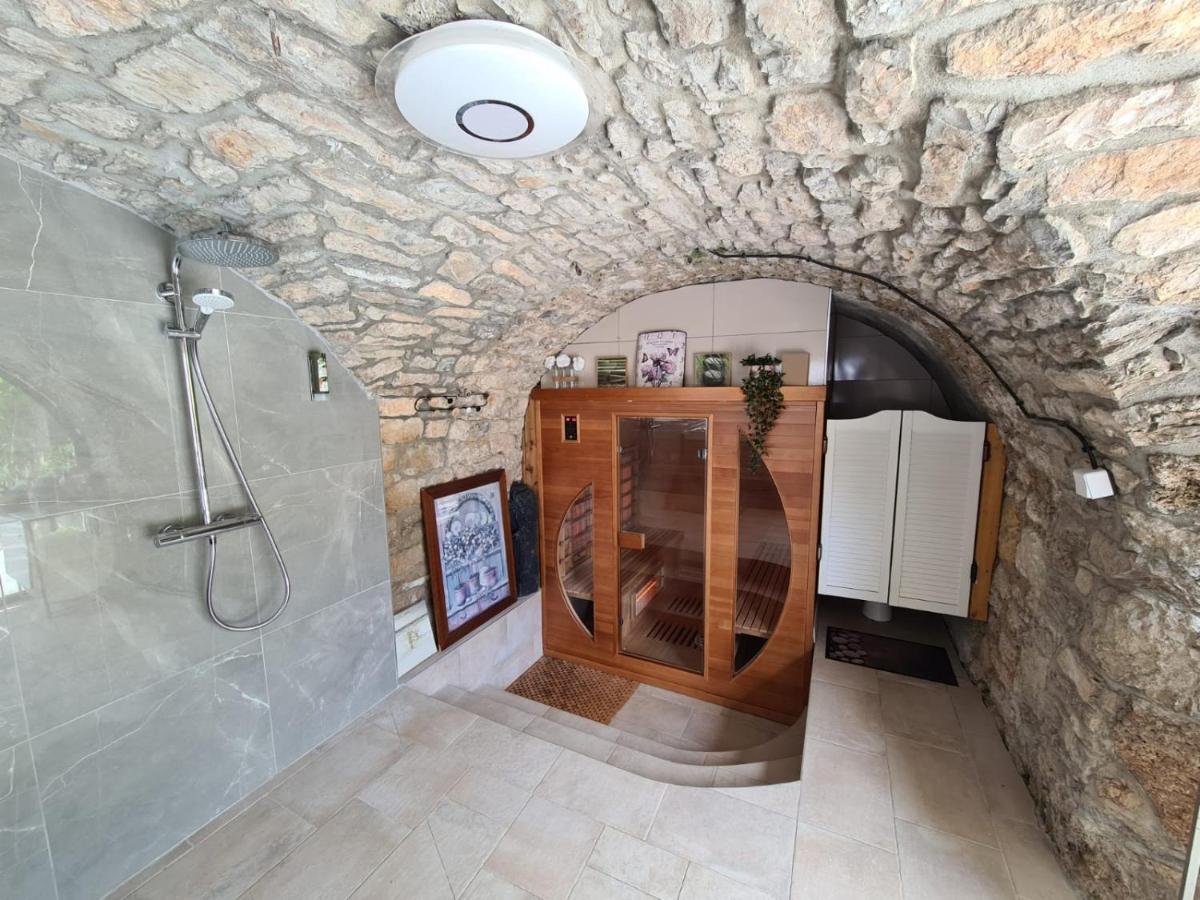 Le Mas Rolland, Piscine Chauffee & Spa - Millau - Gorges Du Tarn Compeyre المظهر الخارجي الصورة